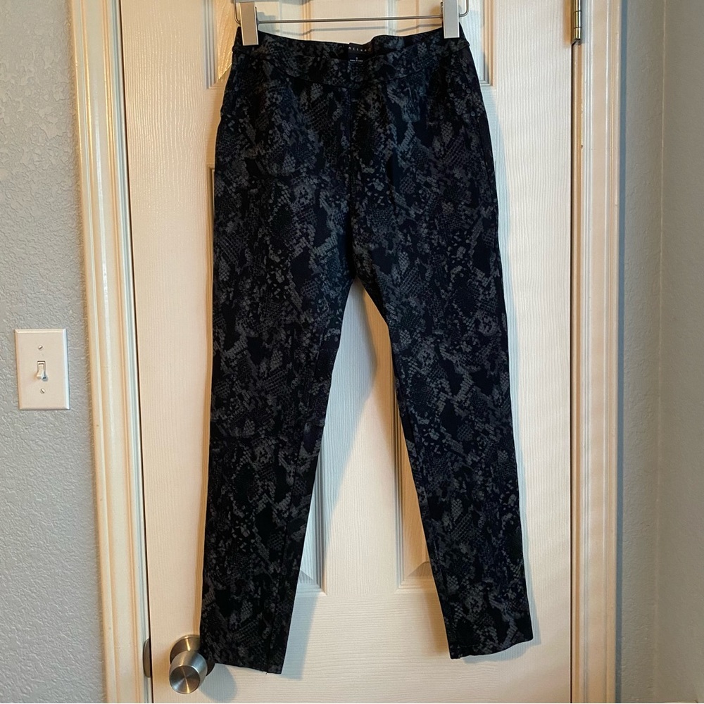 Anthropologie Sanctuary Legging in Snake Print